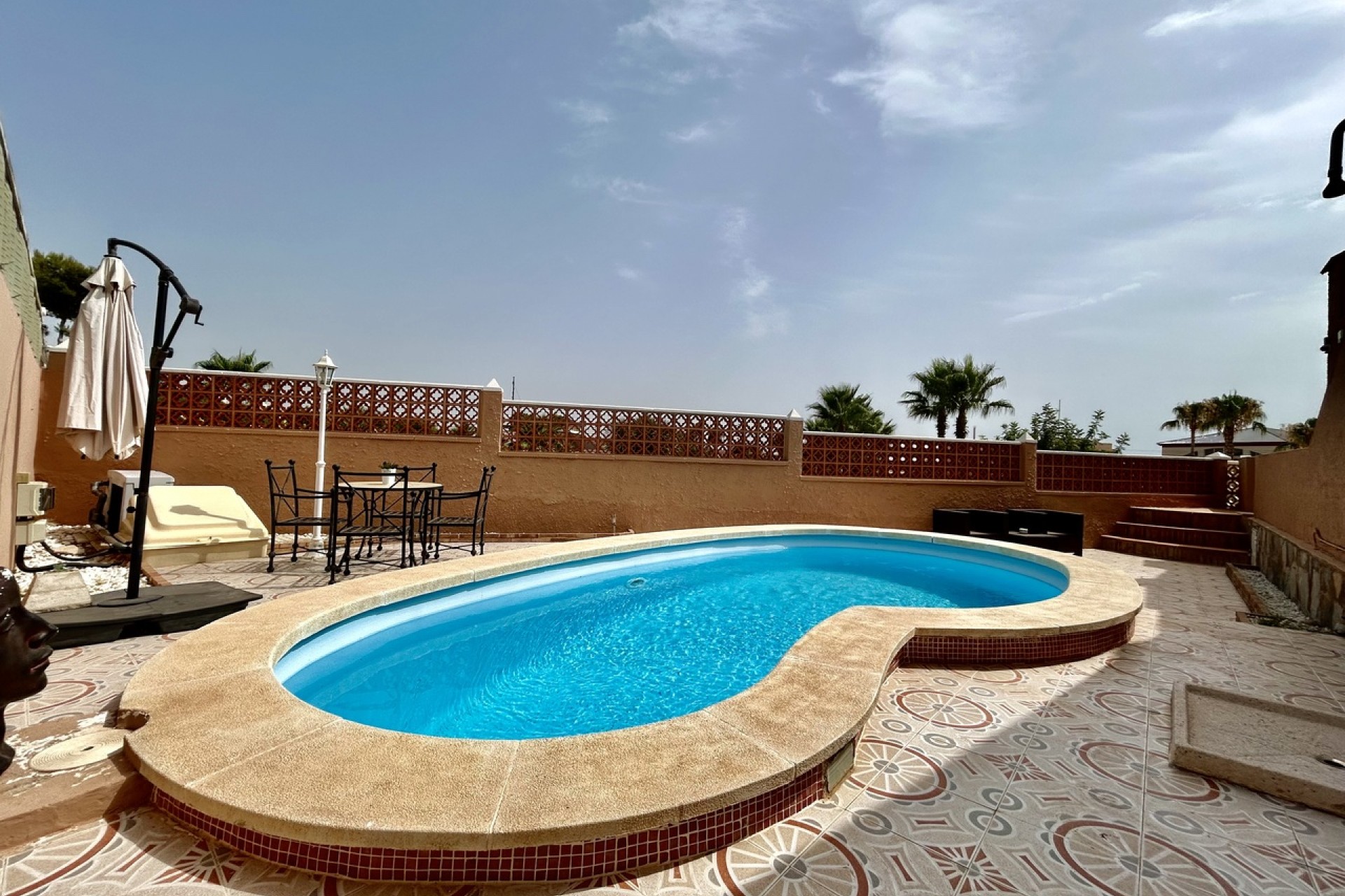 Resale - Bungalow -
Villamartin - Costa Blanca