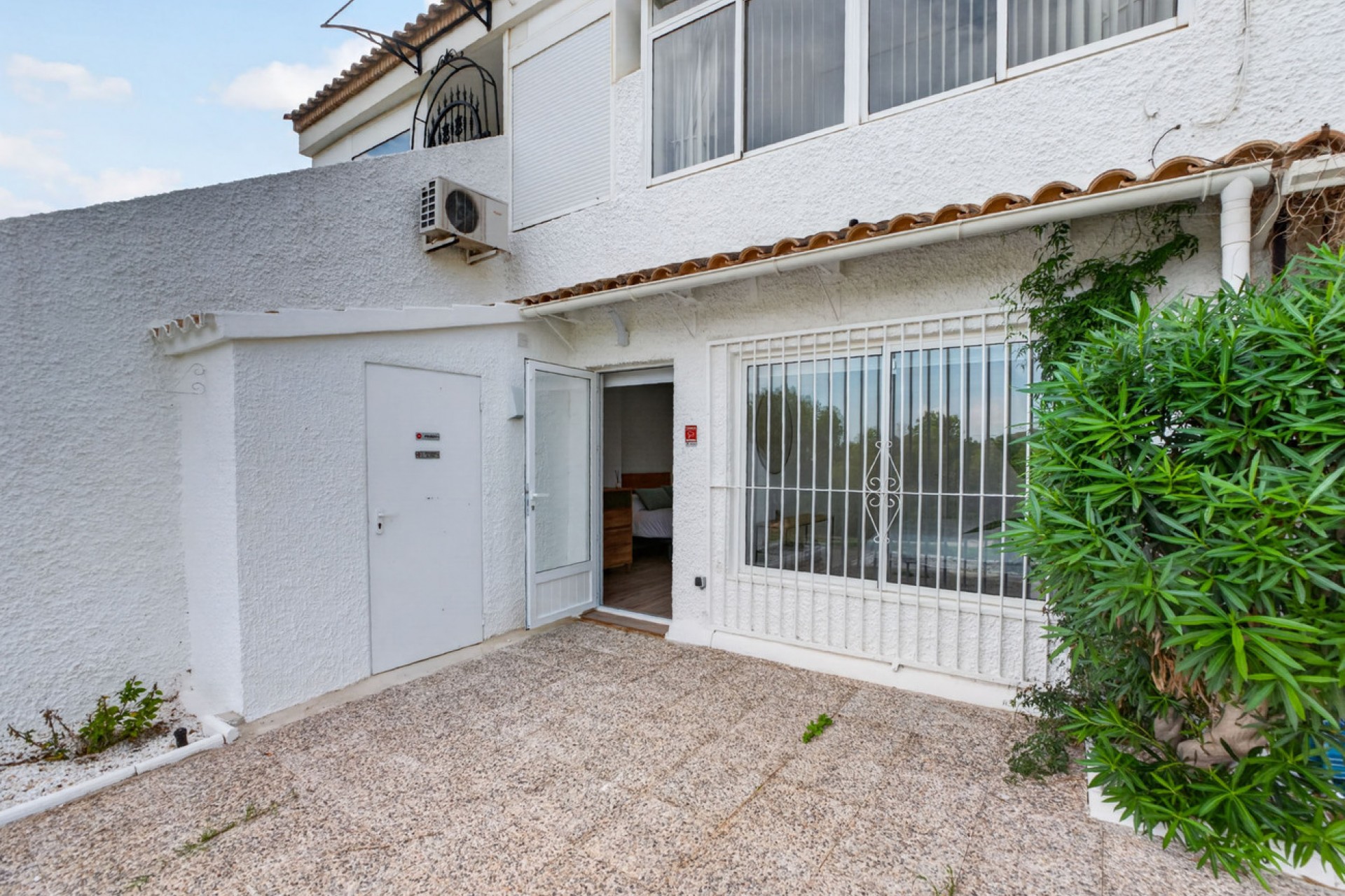 Resale - Bungalow -
Villamartin - Costa Blanca