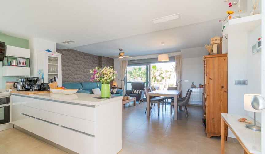 Resale - Bungalow -
Vistabella Golf Entre Naranjos - Inland