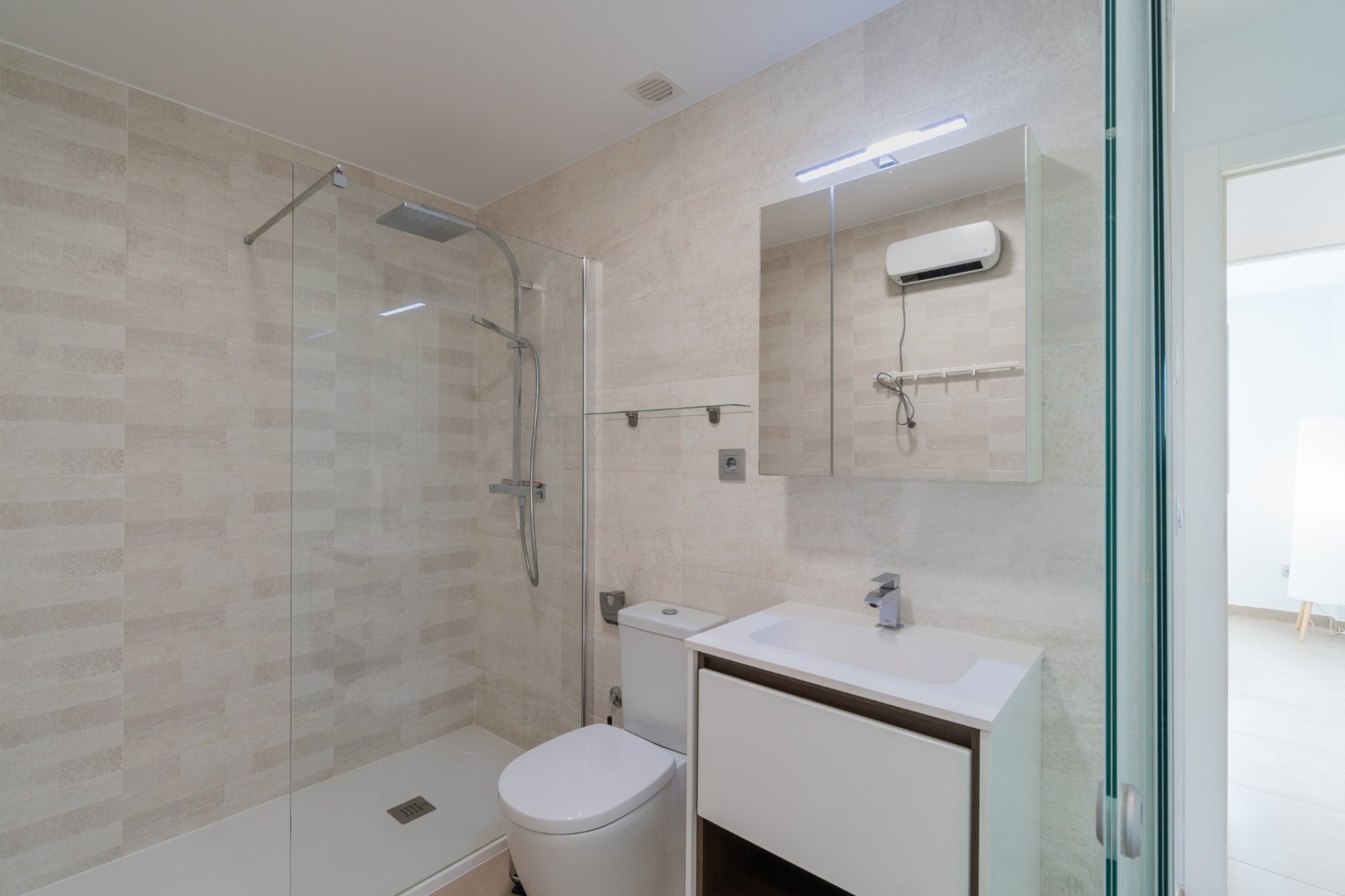 Resale - Bungalow -
Vistabella Golf Entre Naranjos - Inland