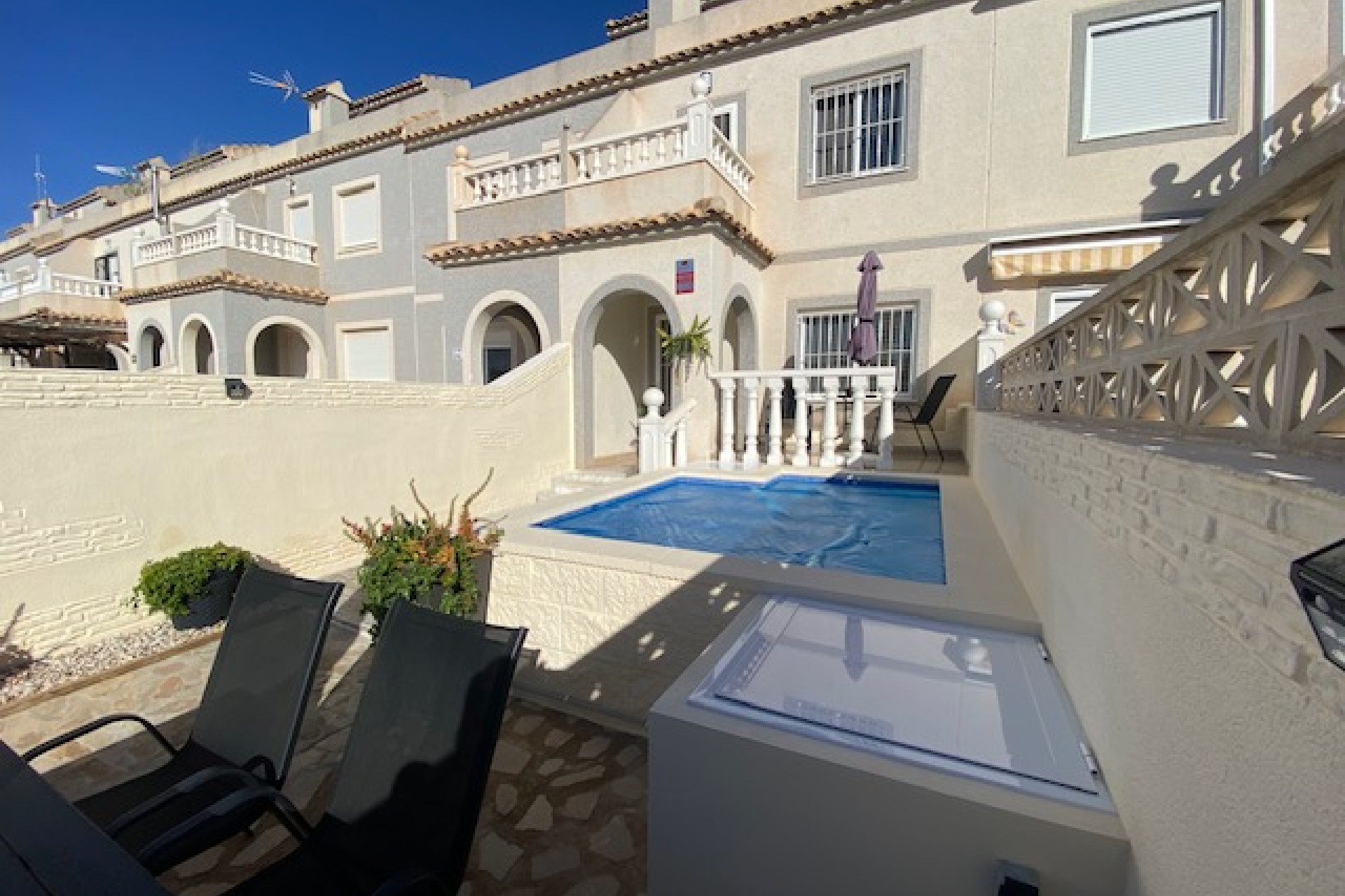 Resale - Duplex -
Balsicas - Inland