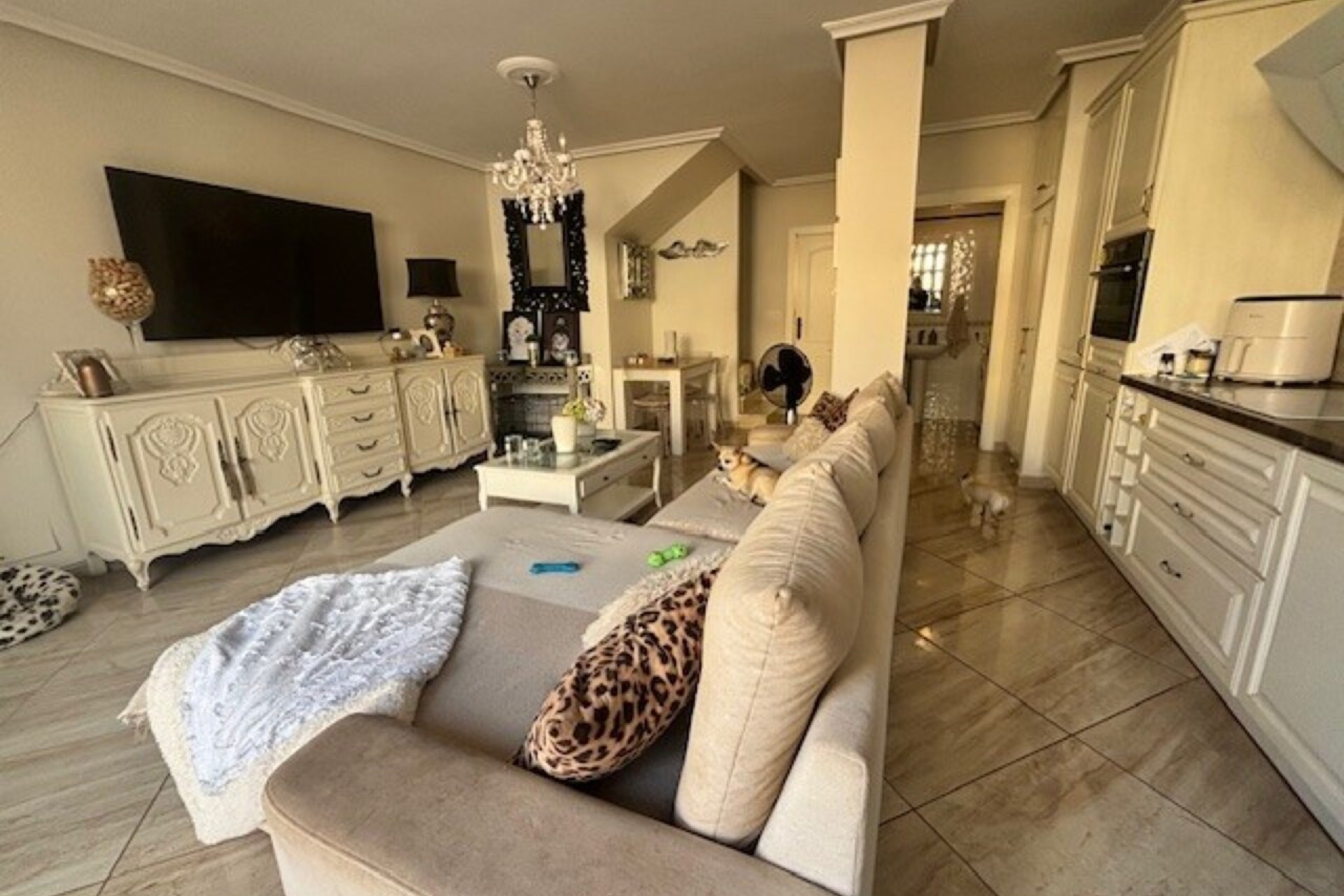 Resale - Duplex -
La Florida - Inland