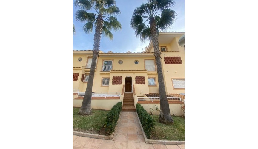 Resale - Duplex -
Orihuela Costa - Campoamor