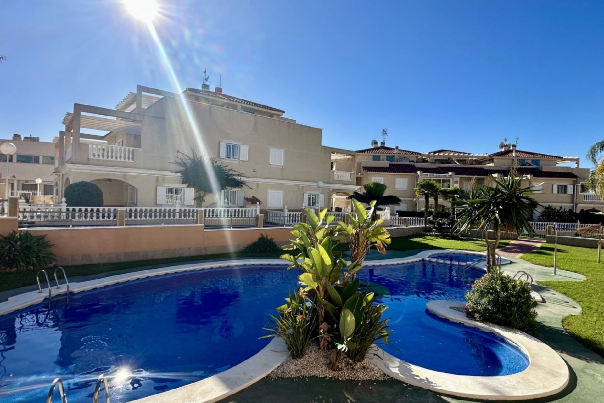 Resale - Duplex -
Orihuela Costa - Costa Blanca