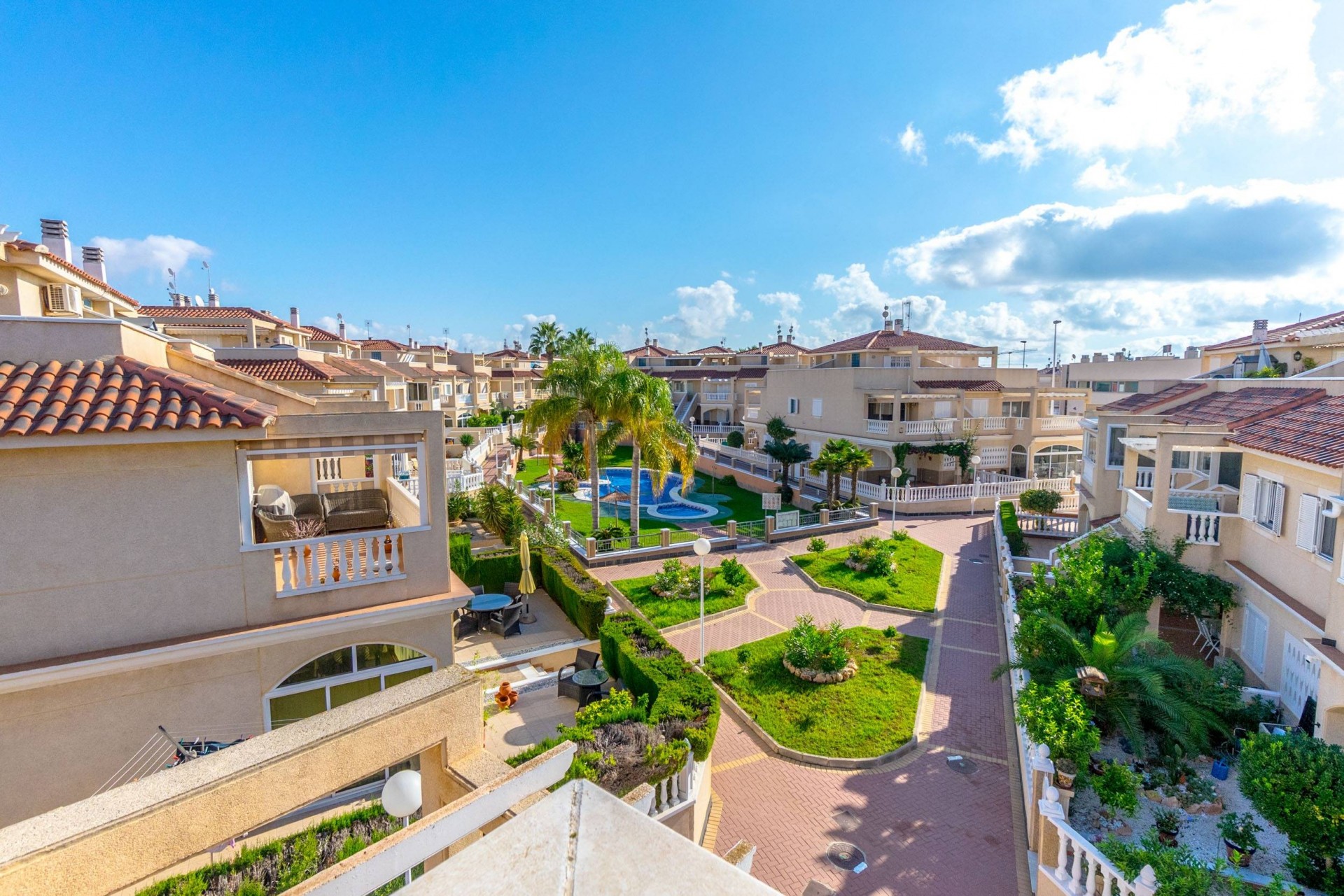 Resale - Duplex -
Orihuela Costa - Playa Flamenca