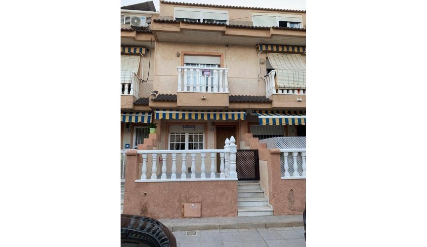 Resale - Duplex -
Pilar de la Horadada - Torre De La Horadada