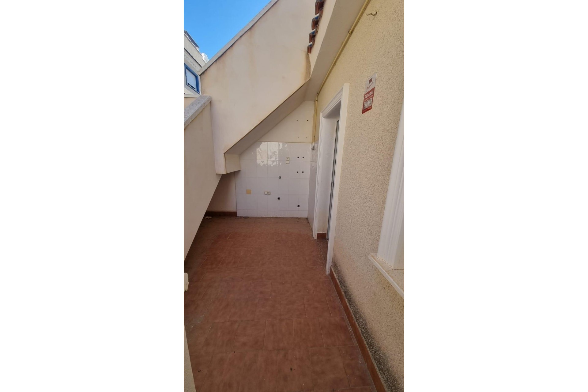 Resale - Duplex -
San Miguel de Salinas - Blue Hills