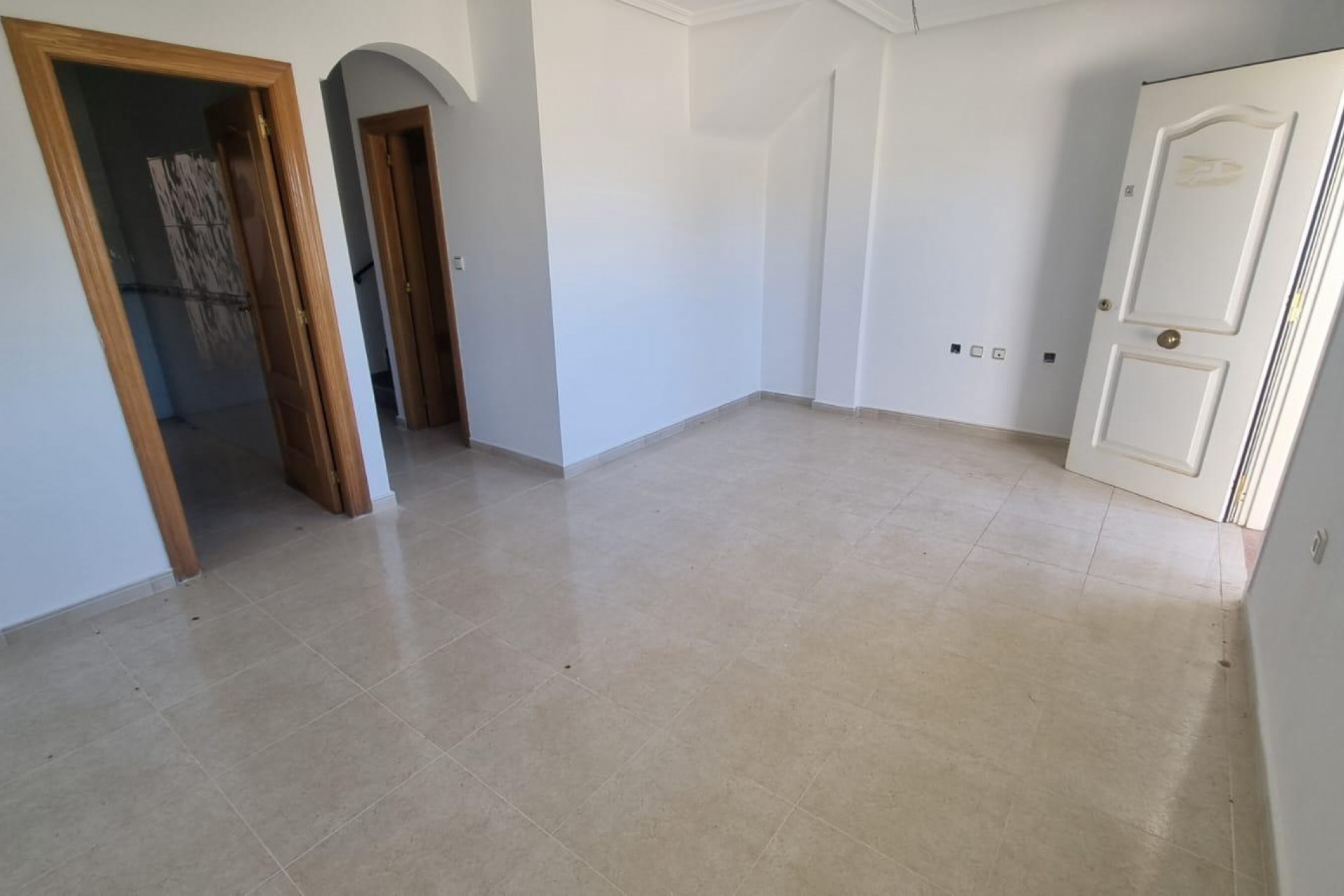 Resale - Duplex -
San Miguel de Salinas - Blue Hills