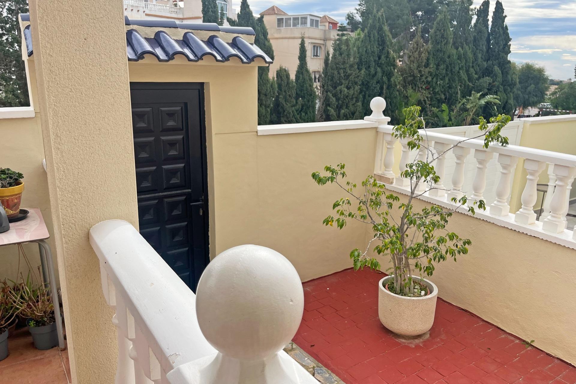 Resale - Duplex -
San Miguel de Salinas - Las Filipinas