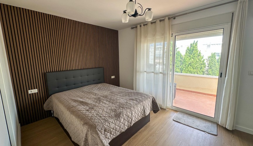 Resale - Duplex -
San Miguel de Salinas - Las Filipinas