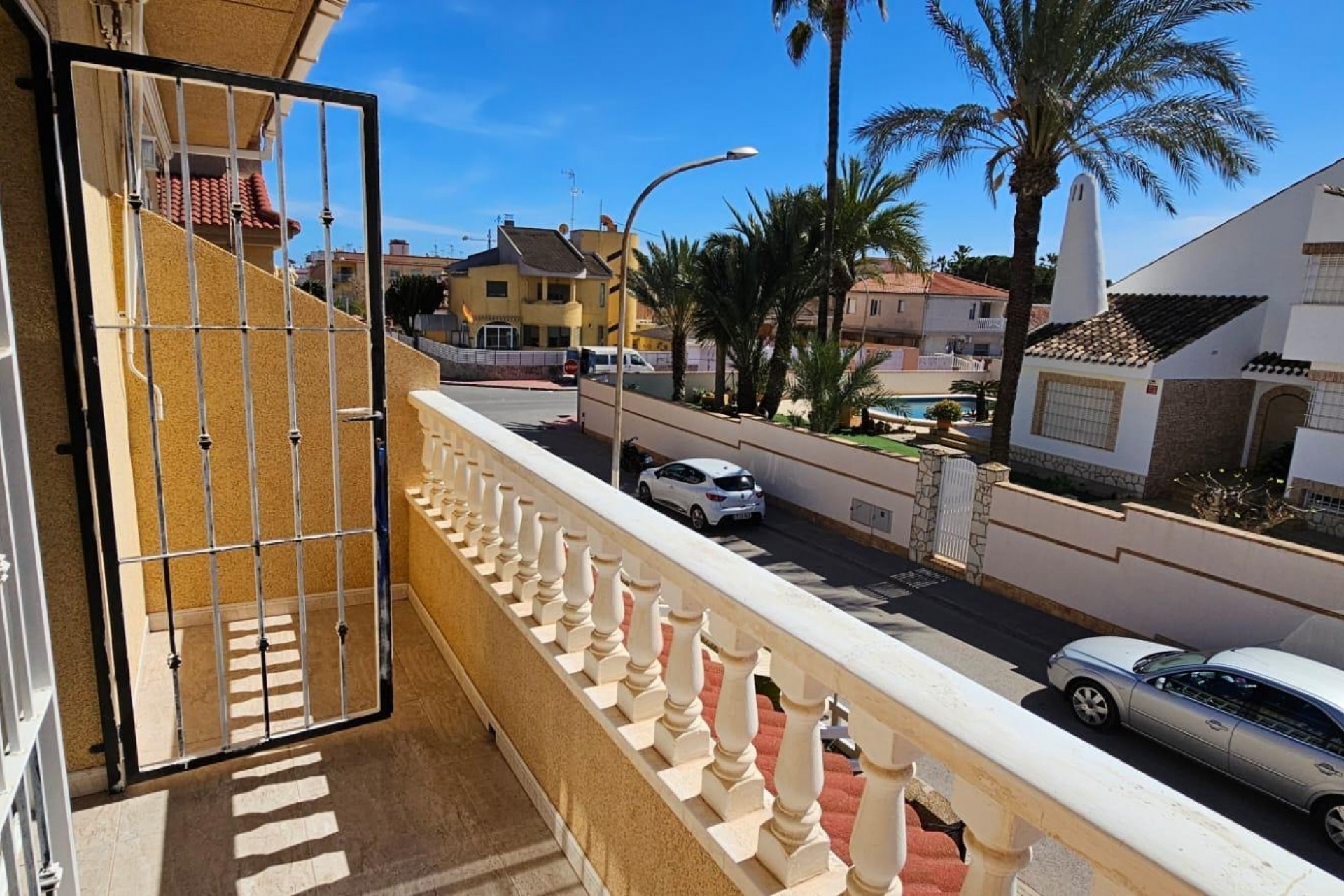 Resale - Duplex -
Santiago de la Ribera - Santiago De La Ribera