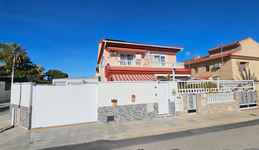 Resale - Duplex -
Santiago de la Ribera - Santiago De La Ribera
