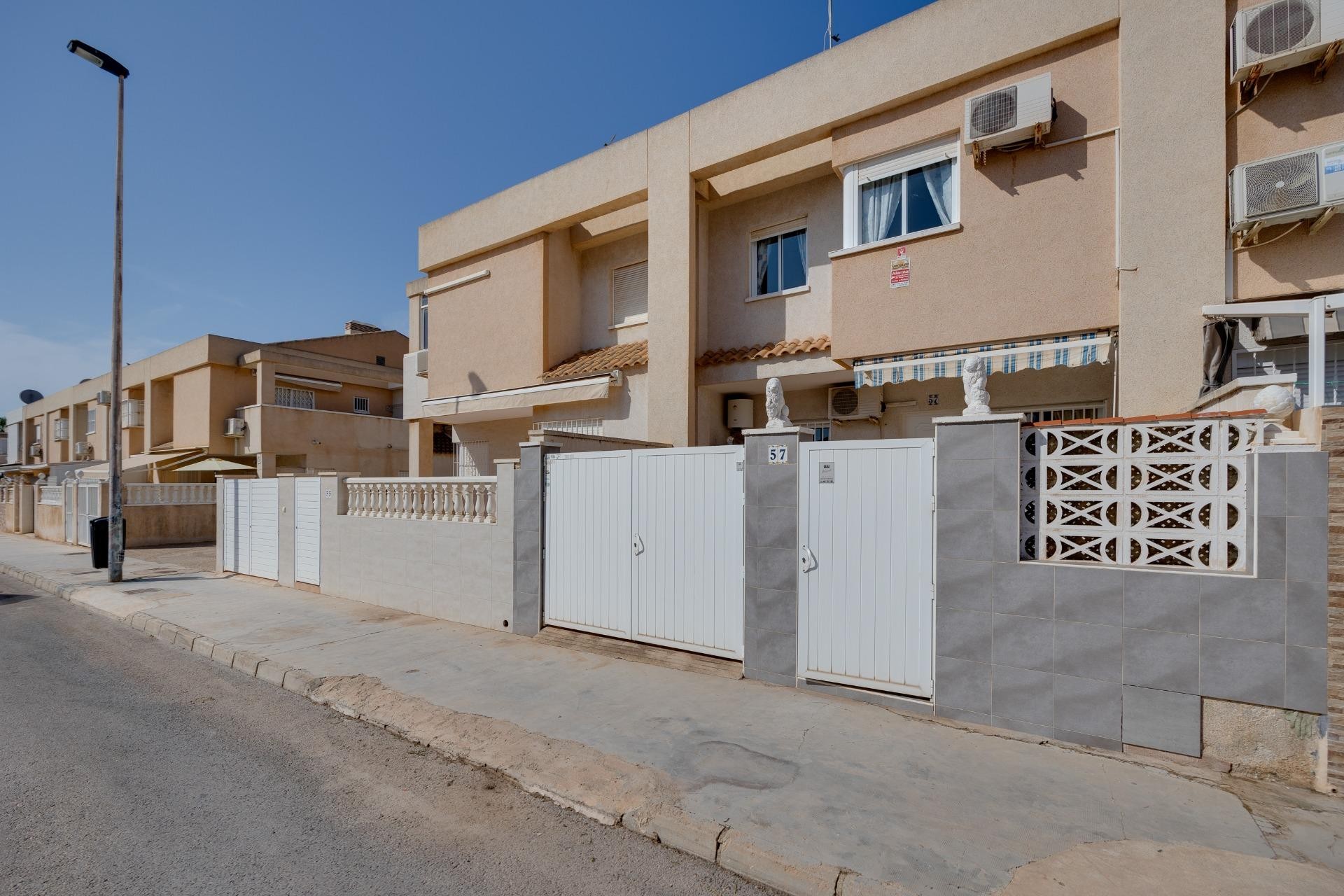 Resale - Duplex -
Torrevieja - Aguas Nuevas 2