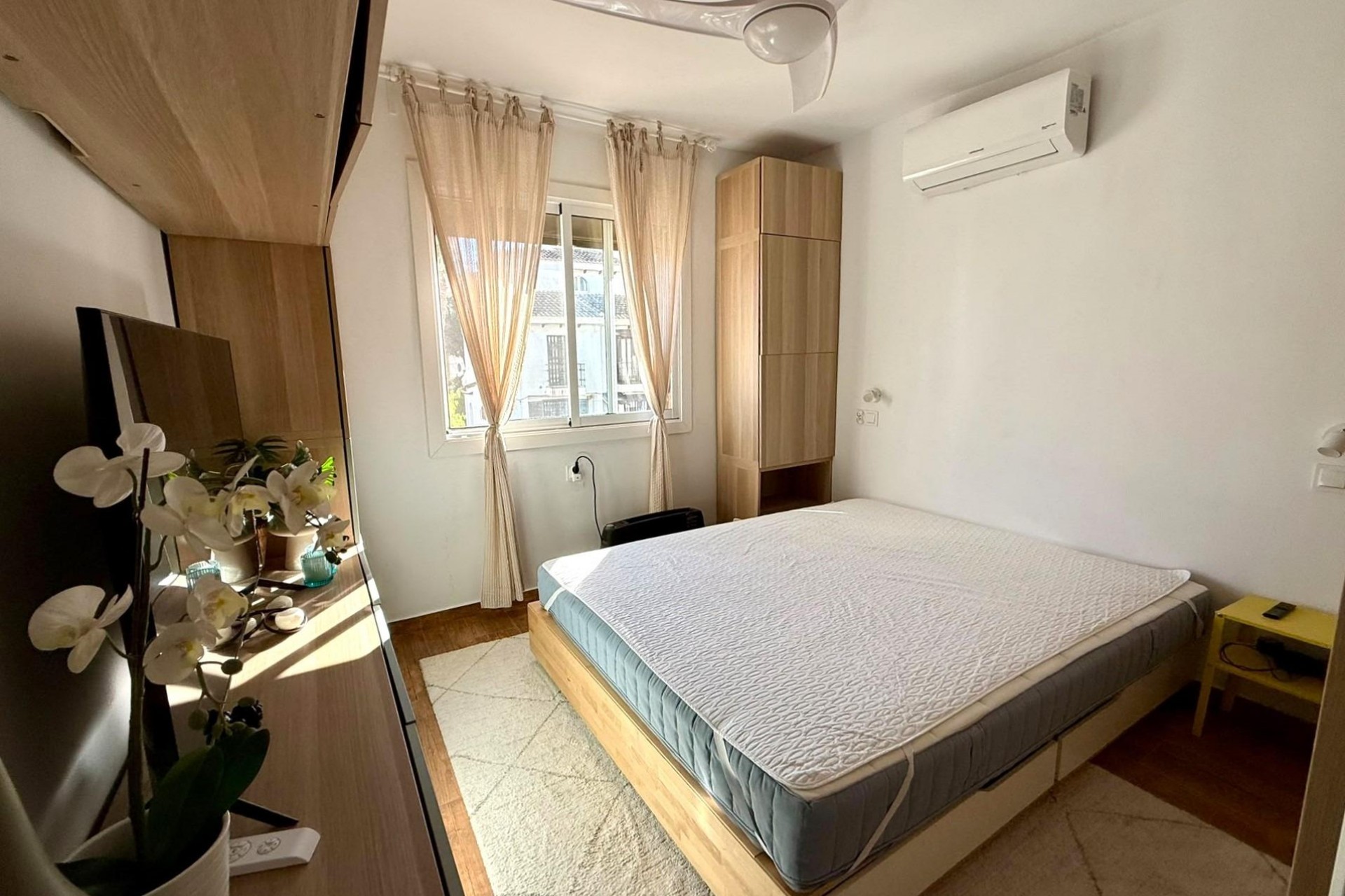 Resale - Duplex -
Torrevieja - Calas Blanca