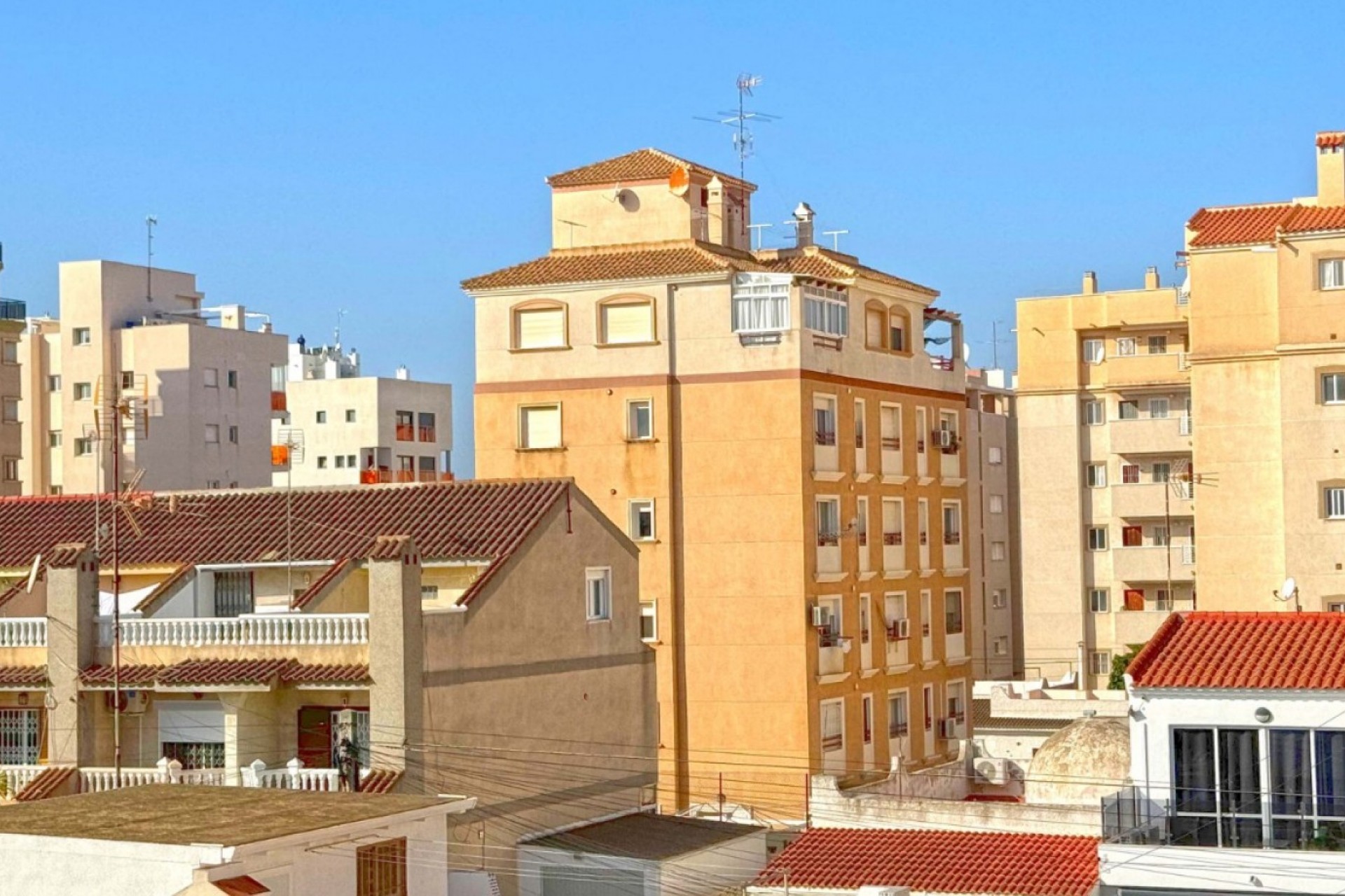 Resale - Duplex -
Torrevieja - Costa Blanca