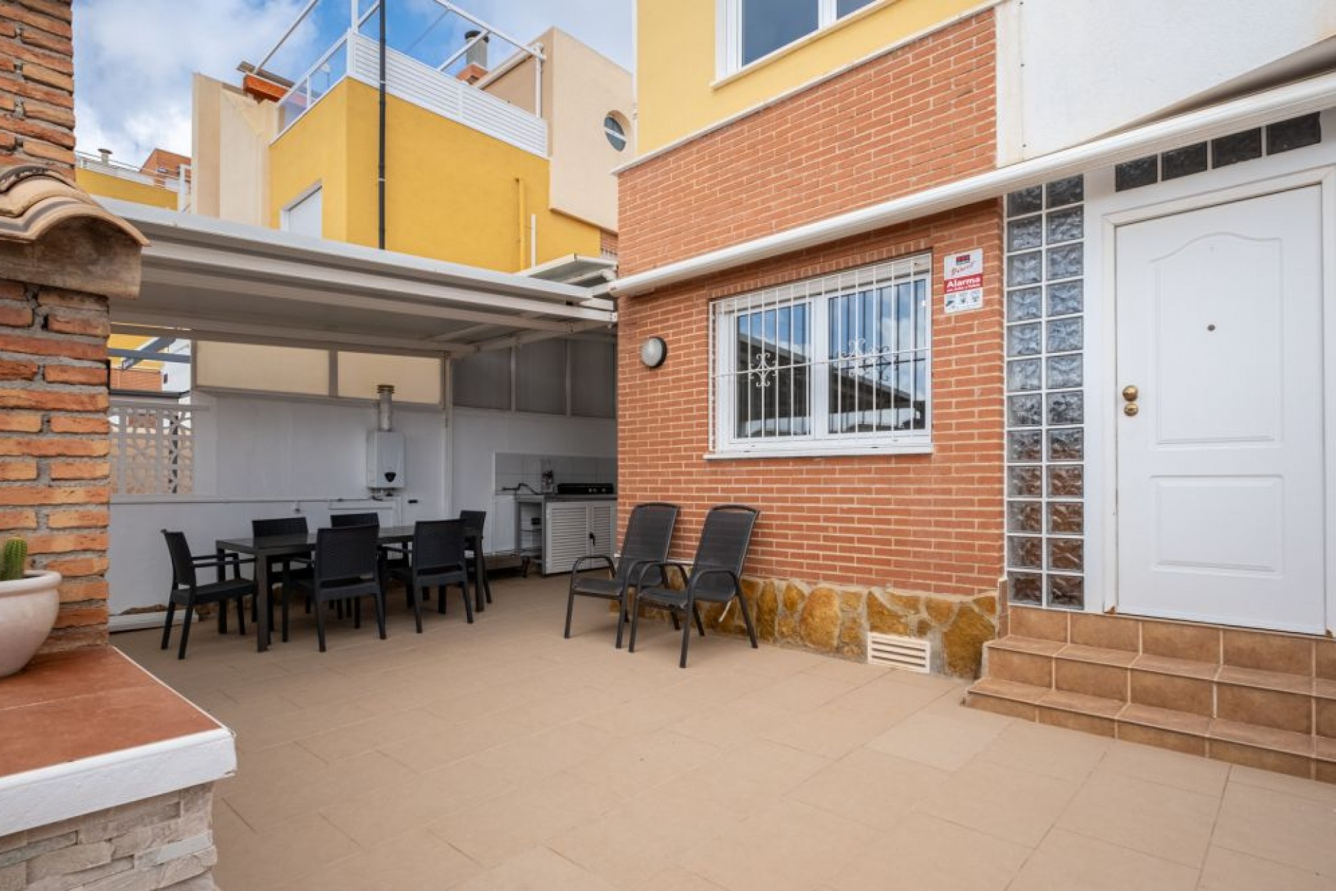 Resale - Duplex -
Torrevieja - Costa Blanca