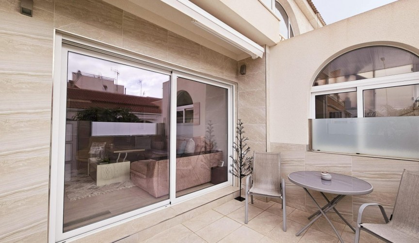Resale - Duplex -
Torrevieja - La Siesta