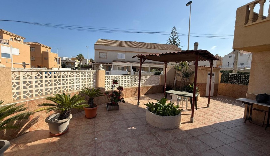 Resale - Duplex -
Torrevieja - Los Frutales