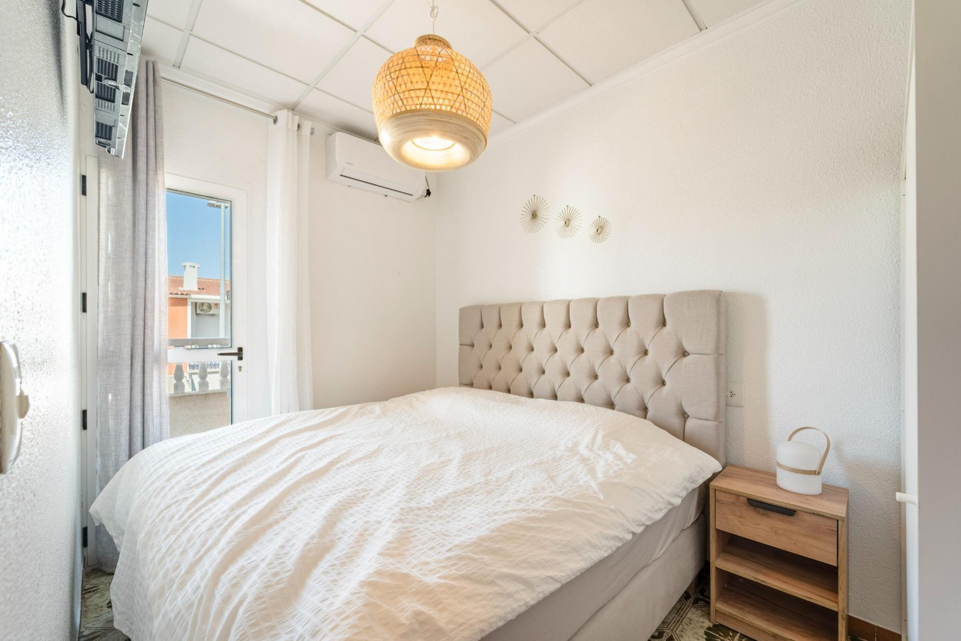 Resale - Duplex -
Torrevieja - Playa De Los Naufragos