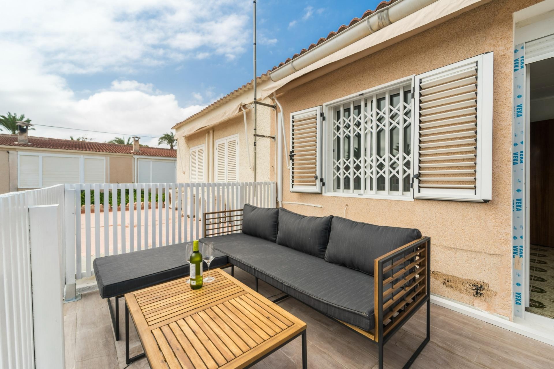 Resale - Duplex -
Torrevieja - Playa De Los Naufragos