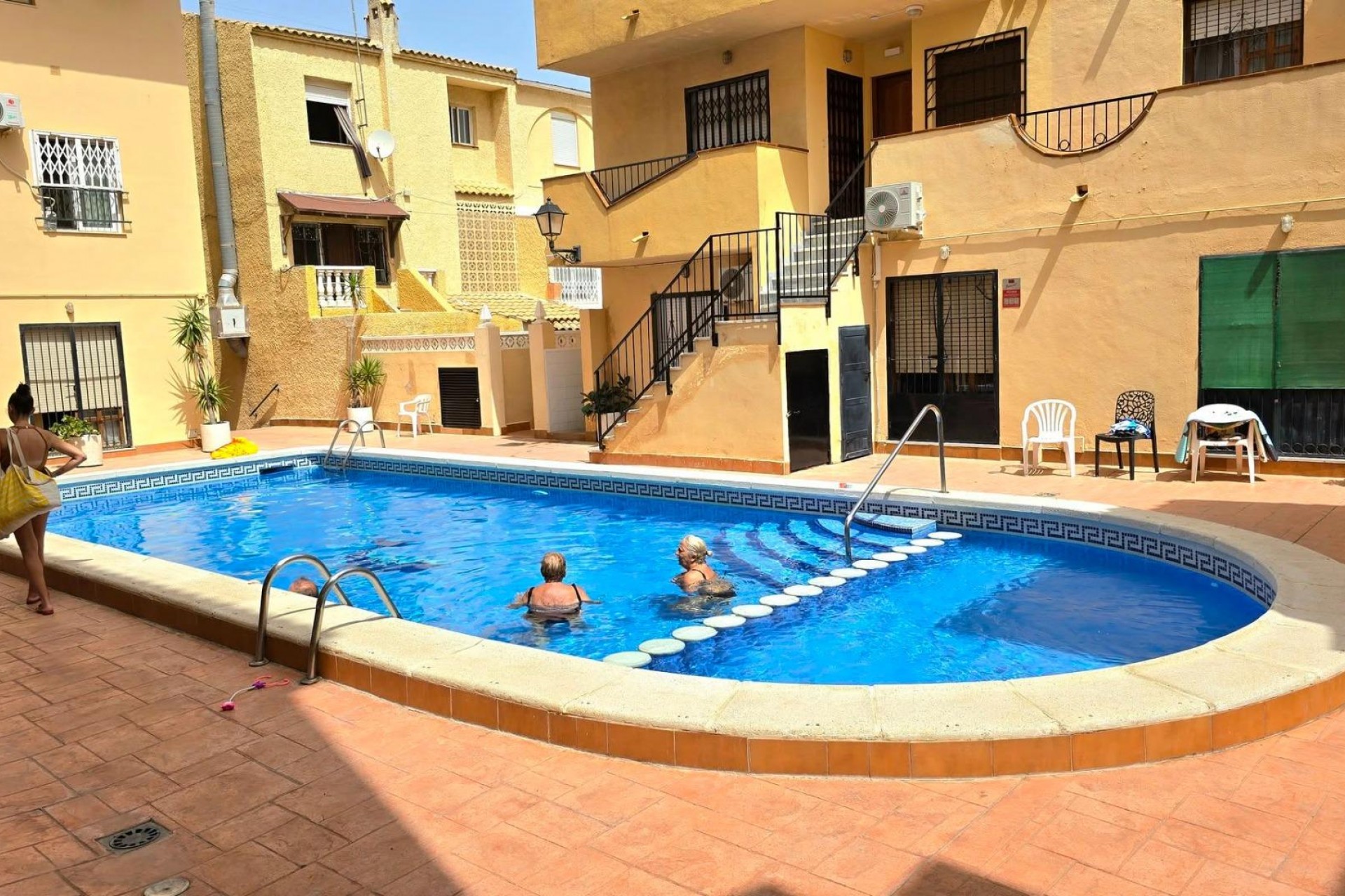 Resale - Duplex -
Torrevieja - Playa del Cura