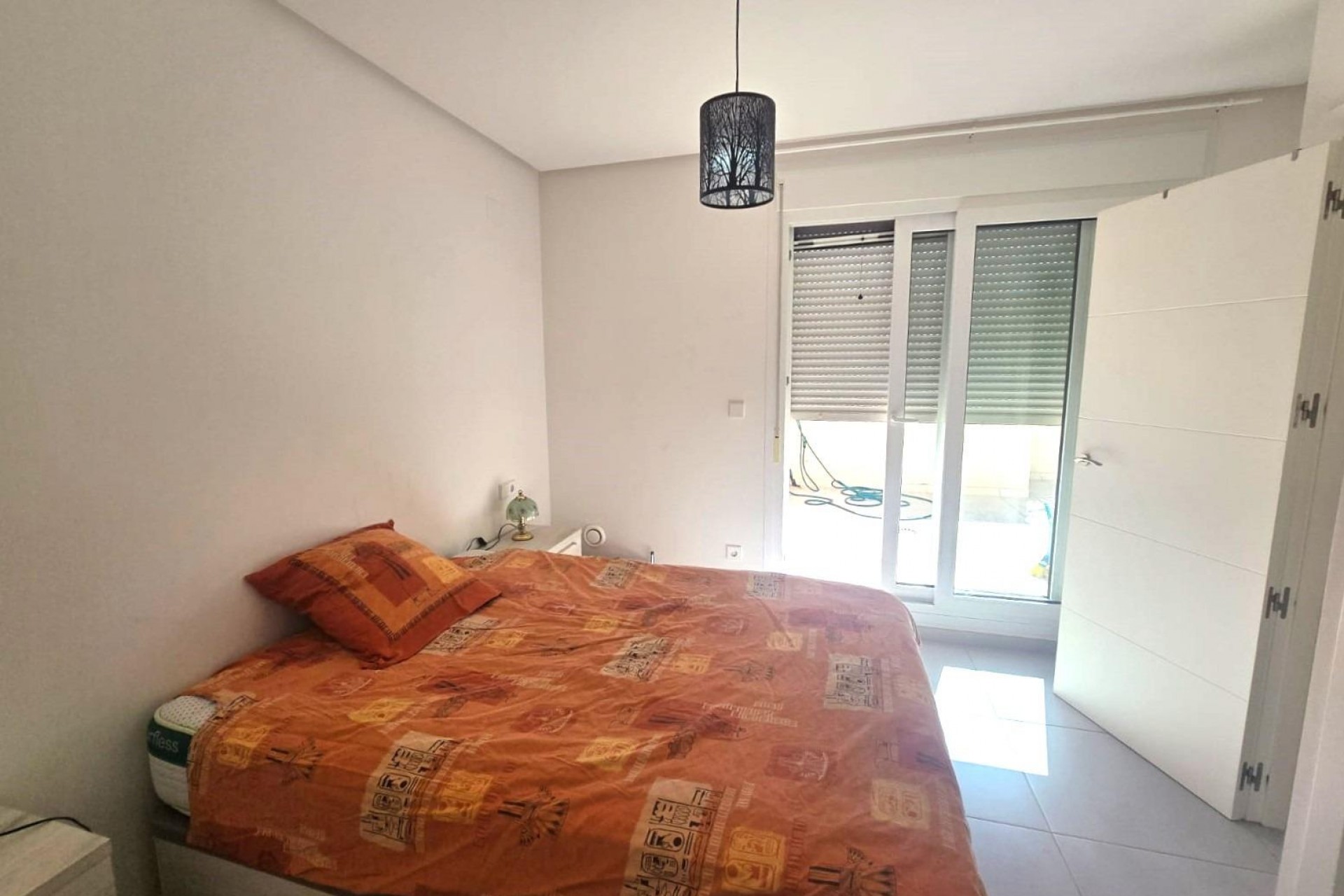 Resale - Duplex -
Torrevieja - Sector 25