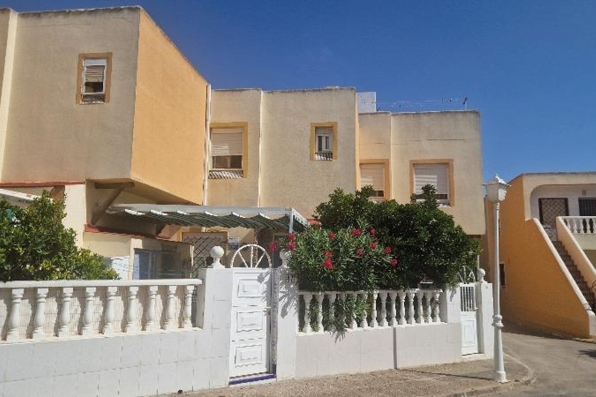 Resale - Duplex -
Torrevieja - Torre La Mata