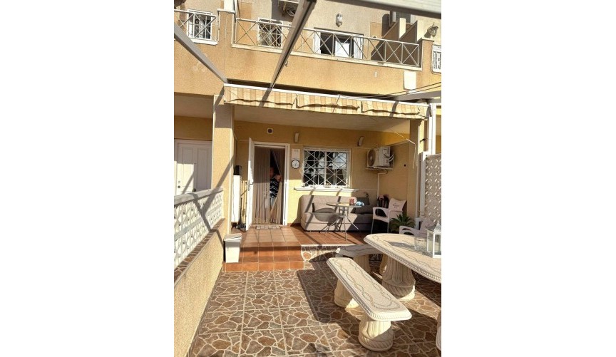 Resale - Duplex -
Torrevieja - Torretas