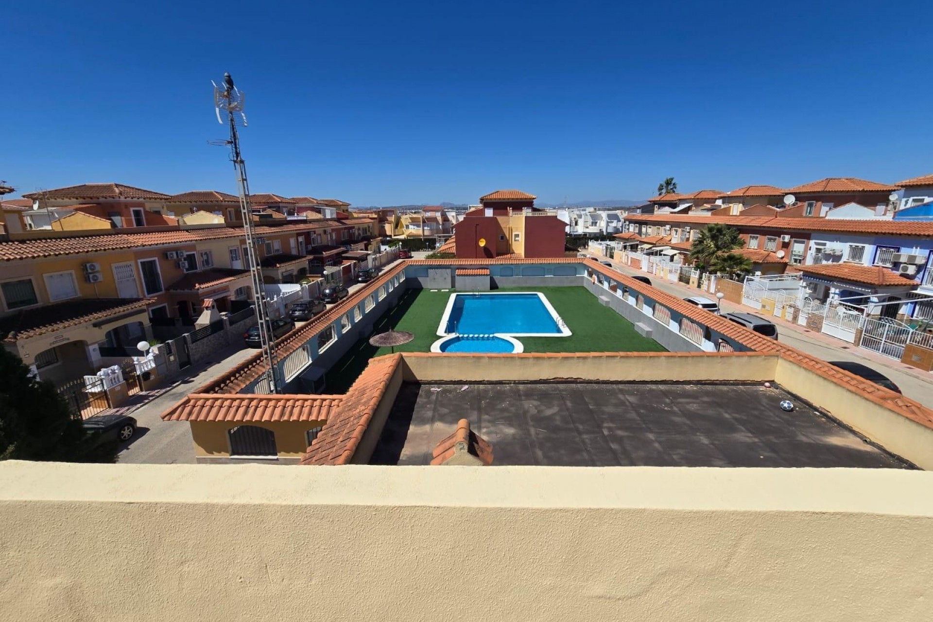 Resale - Duplex -
Torrevieja - Torretas