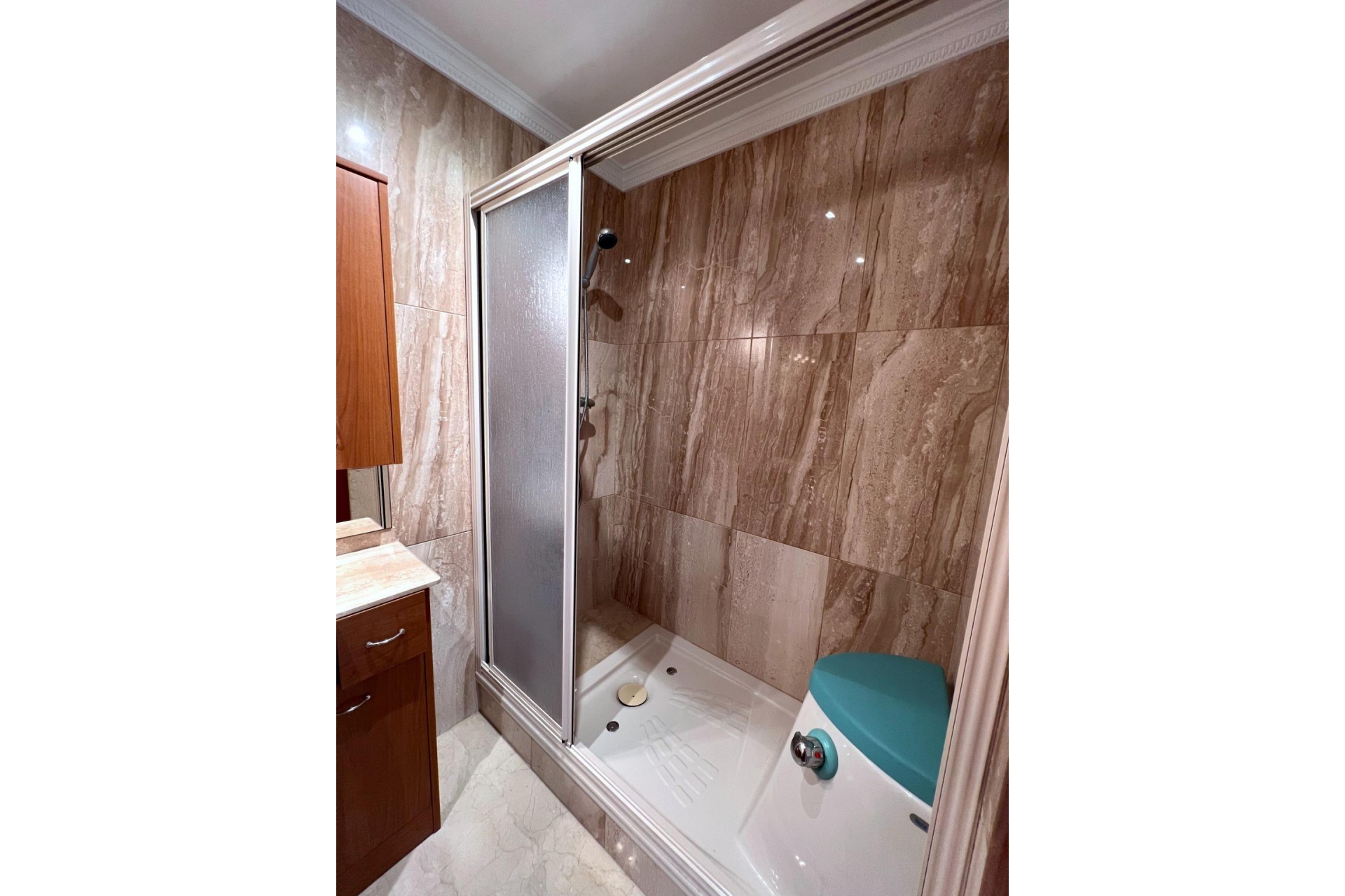 Resale - Duplex -
Torrevieja