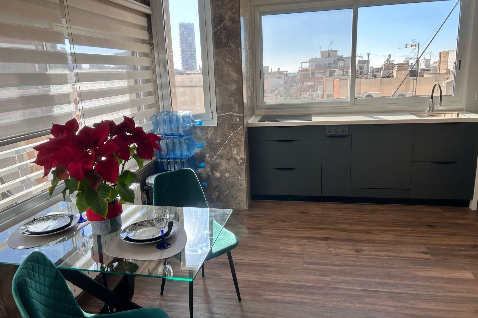 Resale - Penthouse -
Alicante - Centro