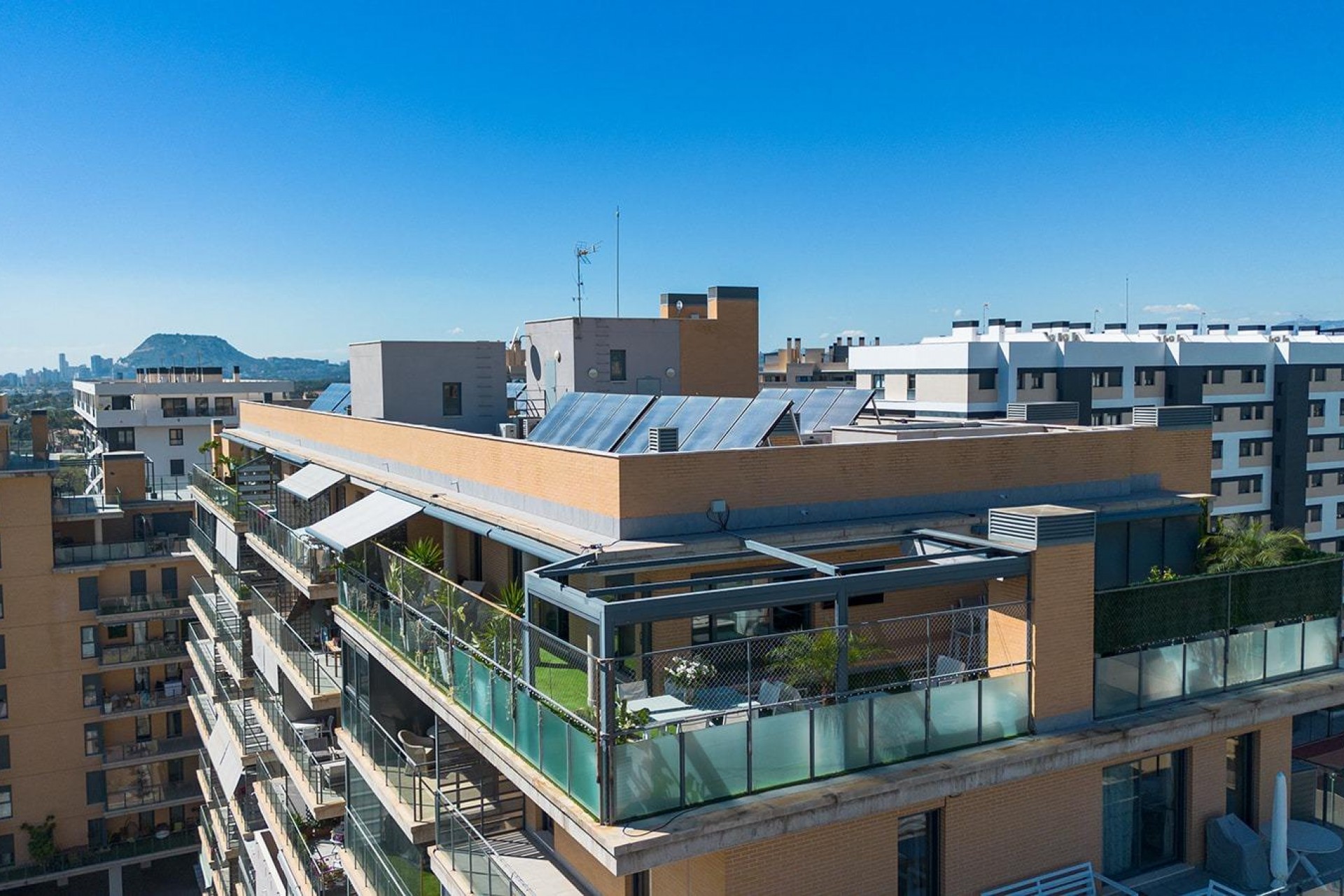 Resale - Penthouse -
Alicante - Pau 5