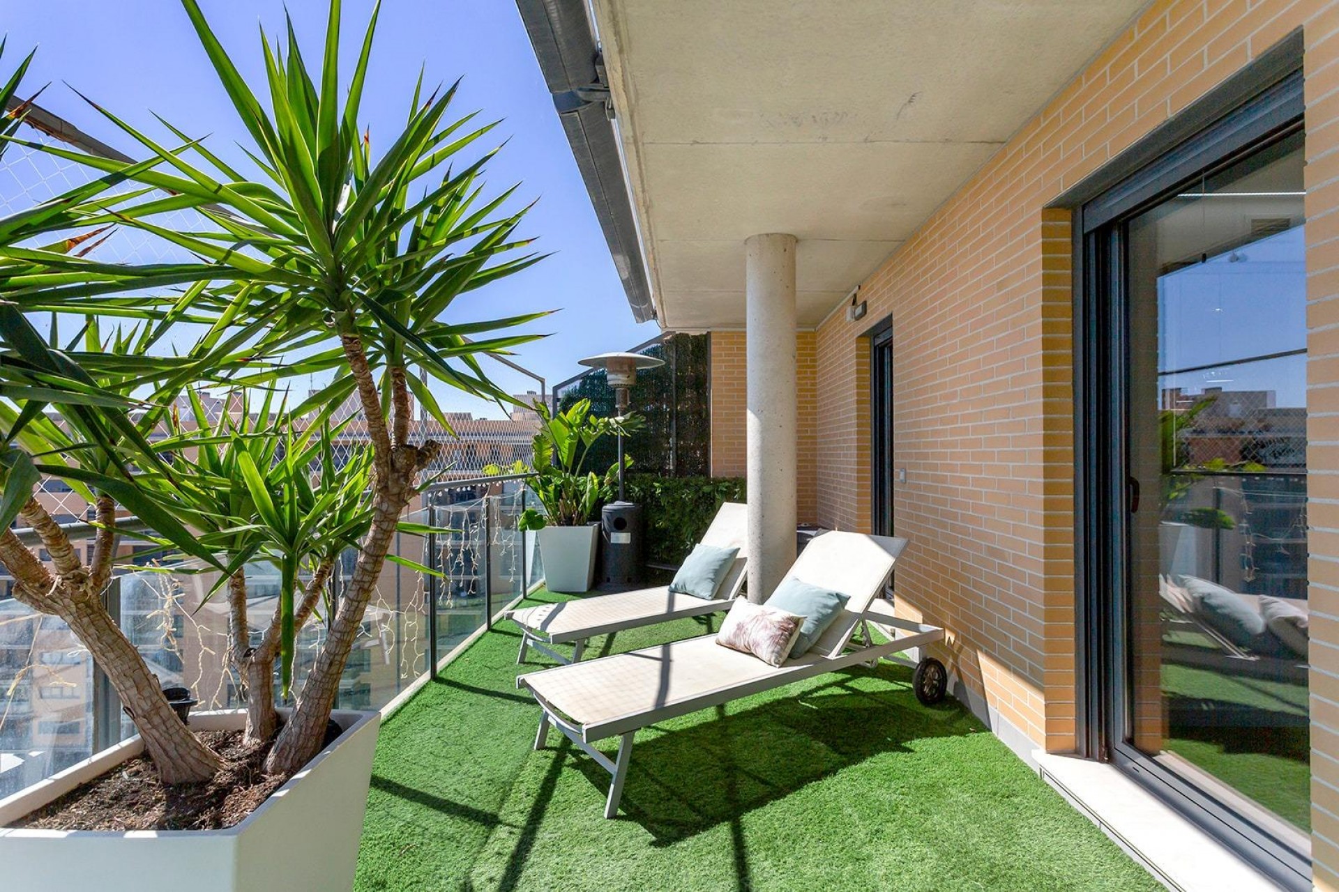 Resale - Penthouse -
Alicante - Pau 5