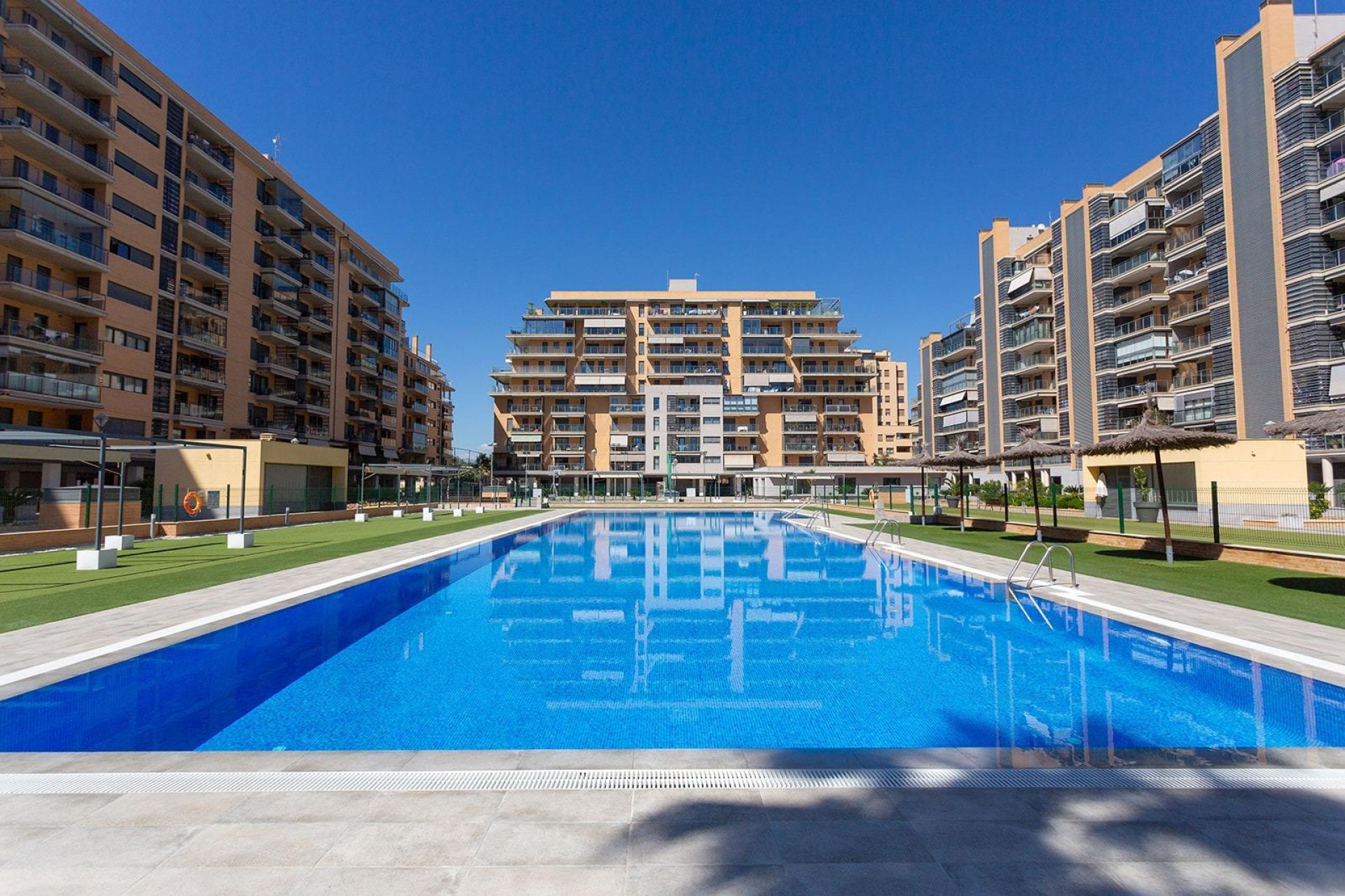 Resale - Penthouse -
Alicante - Pau 5