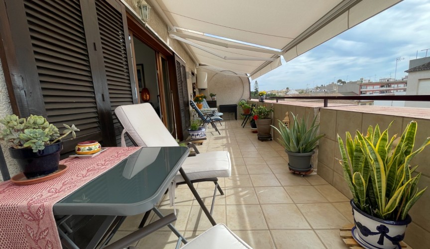 Resale - Penthouse -
Almoradí - Inland