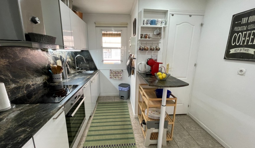 Resale - Penthouse -
Almoradí - Inland