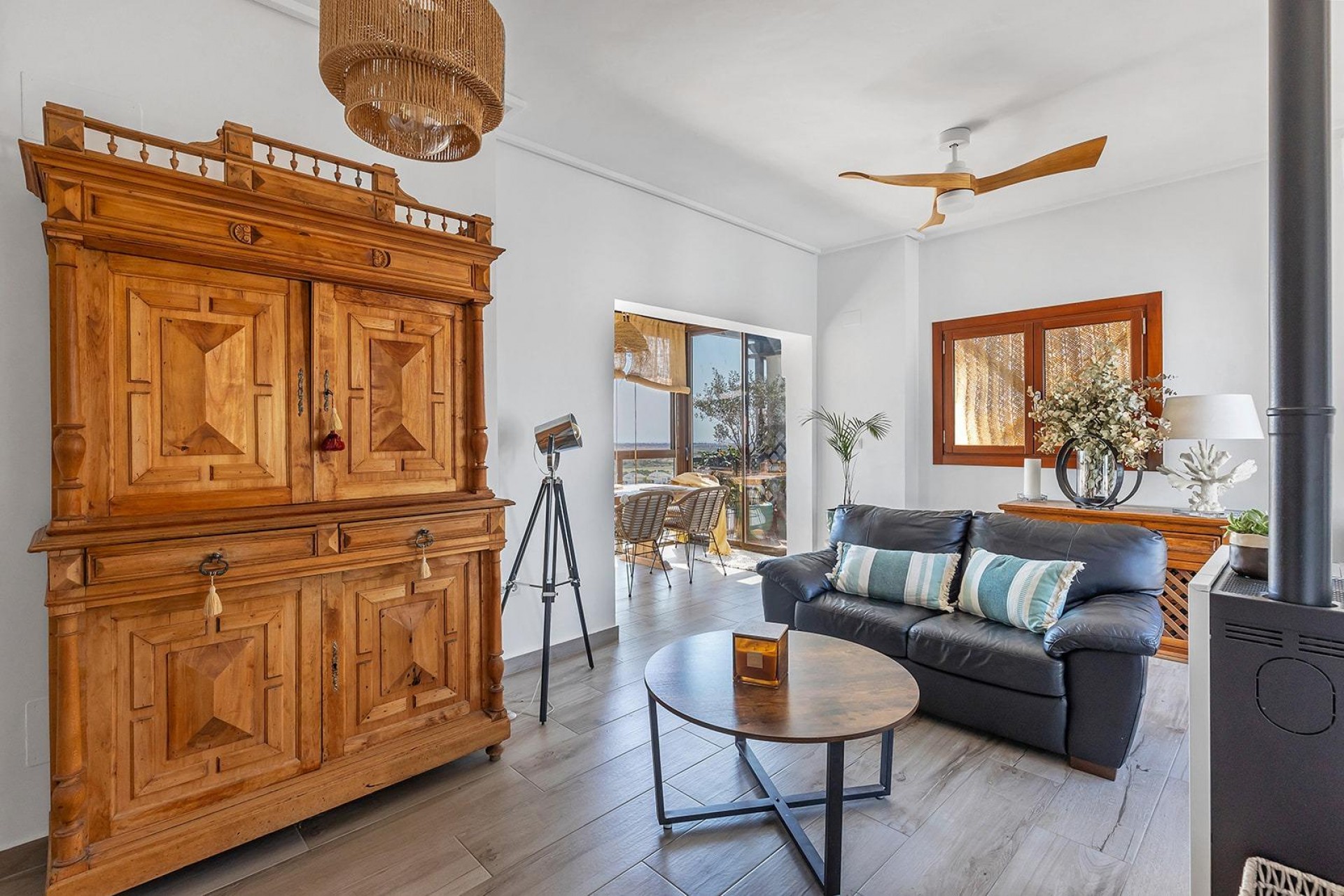 Resale - Penthouse -
Banos y Mendigo - El Valle Golf Resort