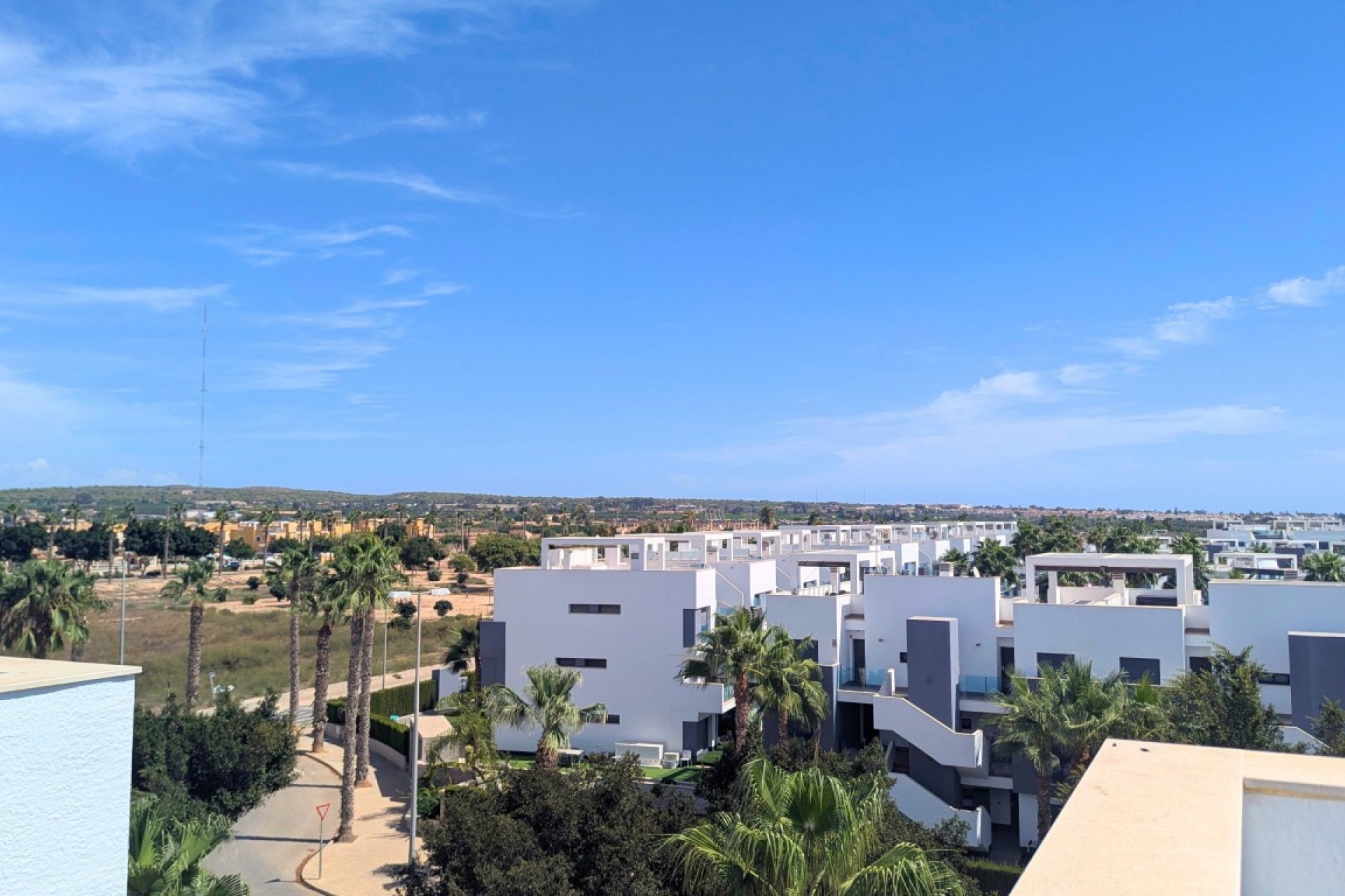 Resale - Penthouse -
El Raso - Costa Blanca