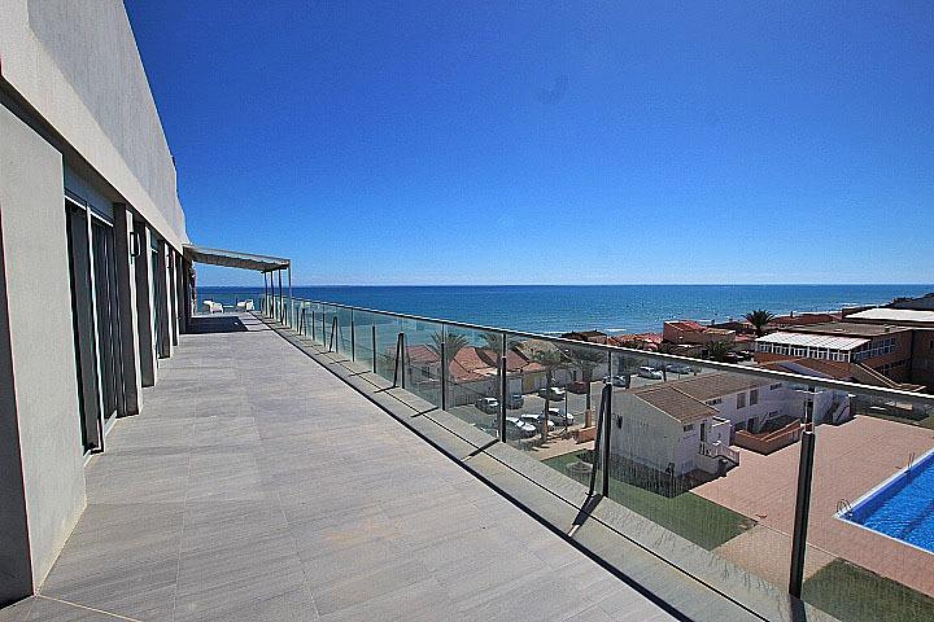 Resale - Penthouse -
Guardamar del Segura - Guardamar Playa