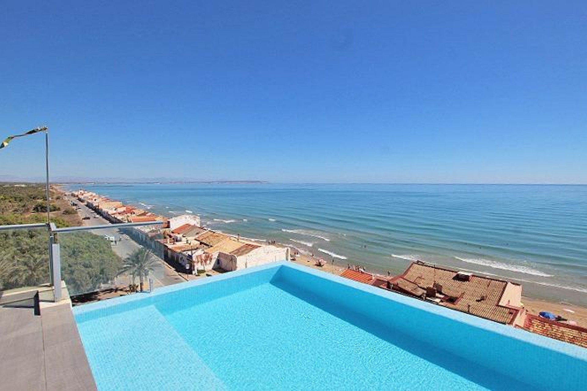 Resale - Penthouse -
Guardamar del Segura - Guardamar Playa