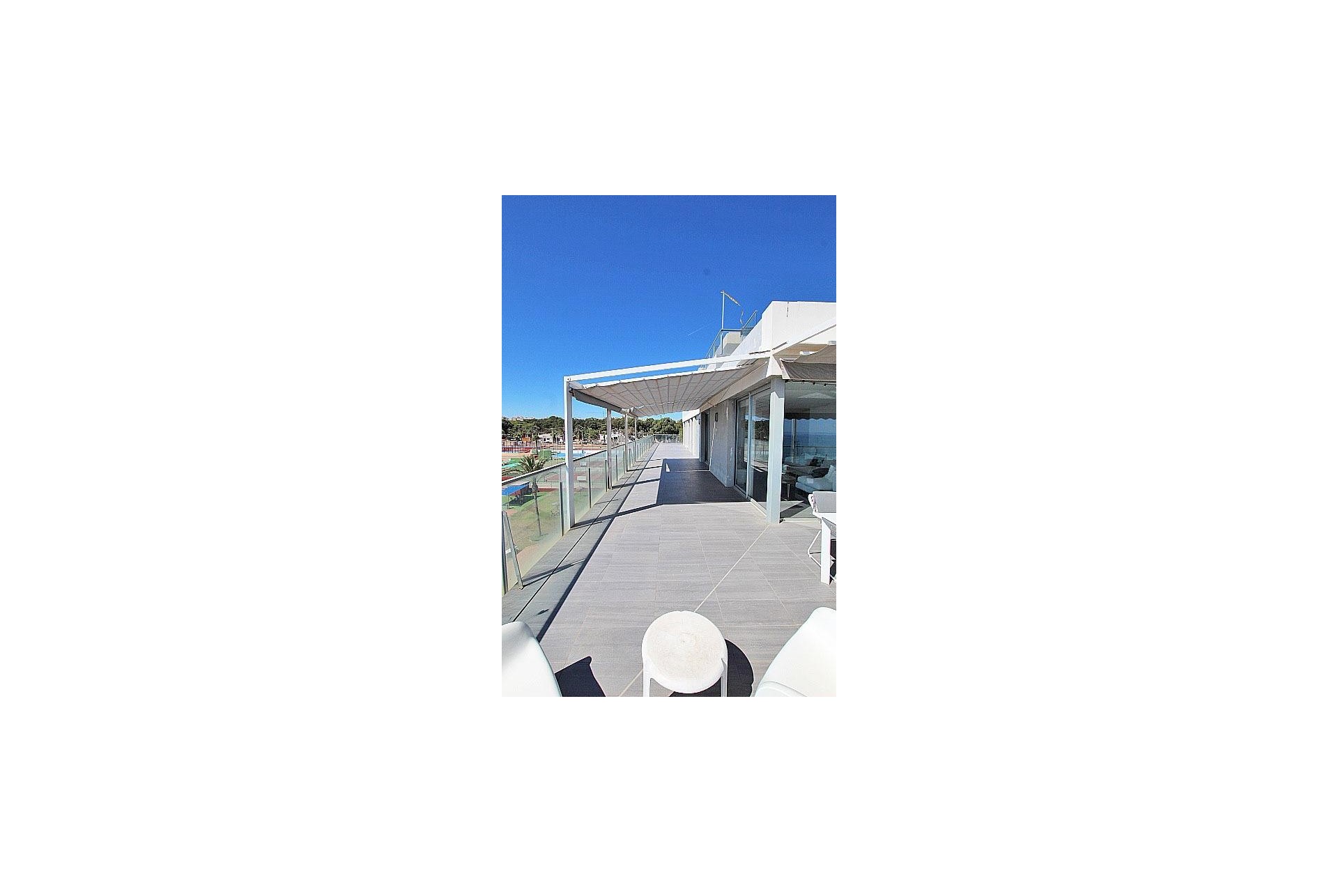 Resale - Penthouse -
Guardamar del Segura - Guardamar Playa