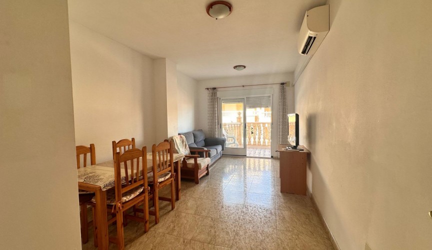 Resale - Penthouse -
Guardamar del Segura - Pueblo