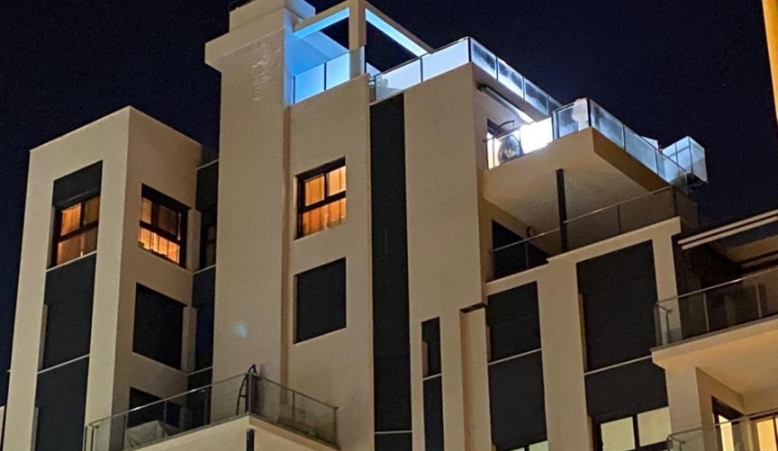 Resale - Penthouse -
Guardamar del Segura - Puerto Deportivo