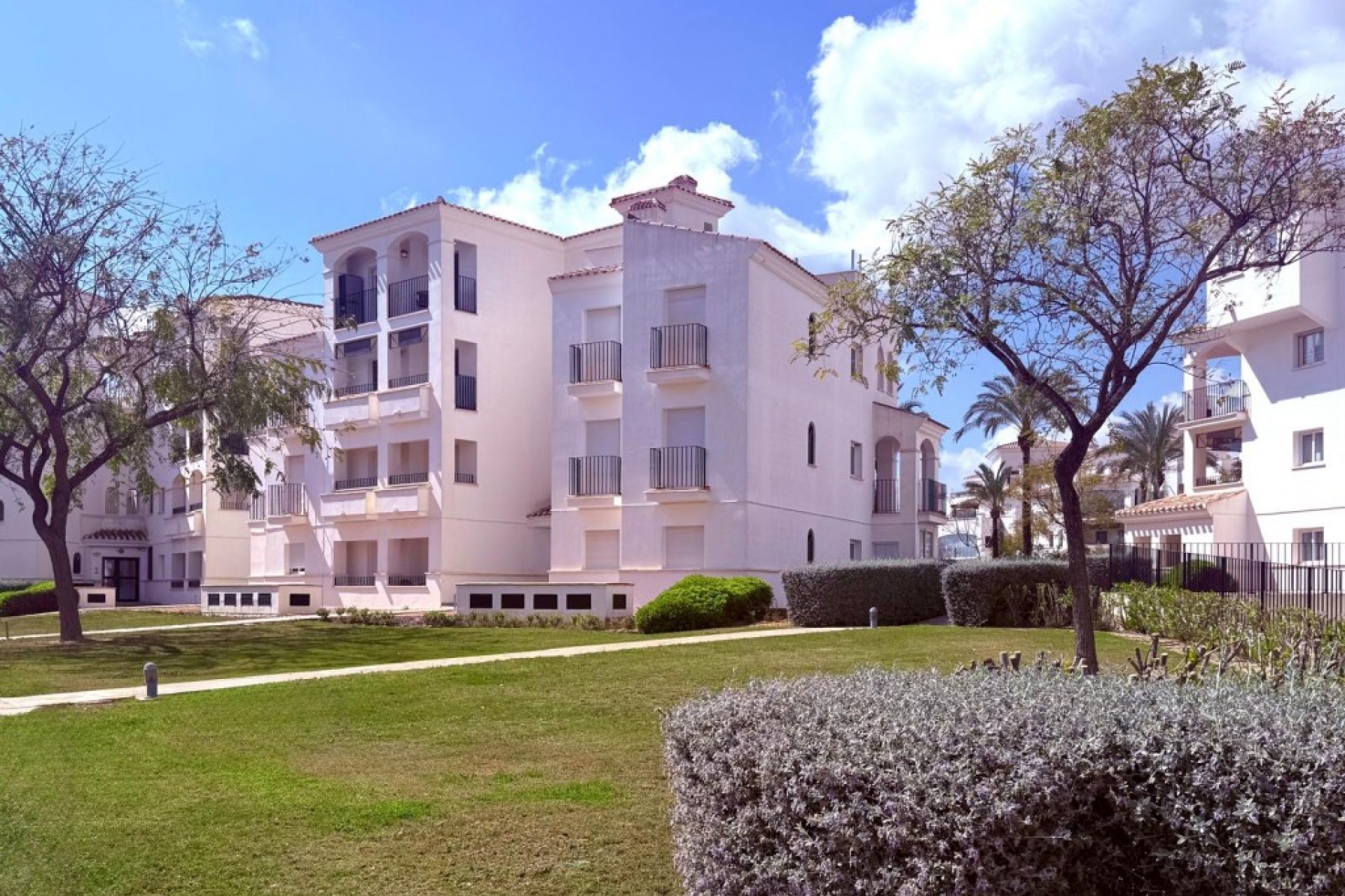 Resale - Penthouse -
Hacienda Riquelme Golf Resort - Inland