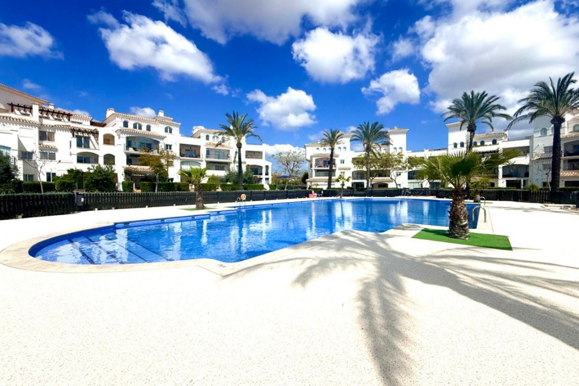Resale - Penthouse -
Hacienda Riquelme Golf Resort - Inland