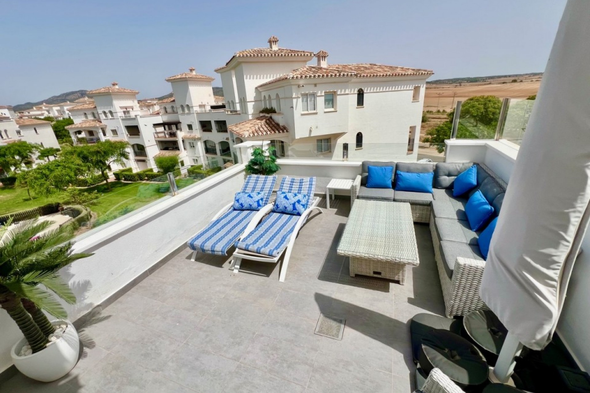 Resale - Penthouse -
Hacienda Riquelme Golf Resort - Inland