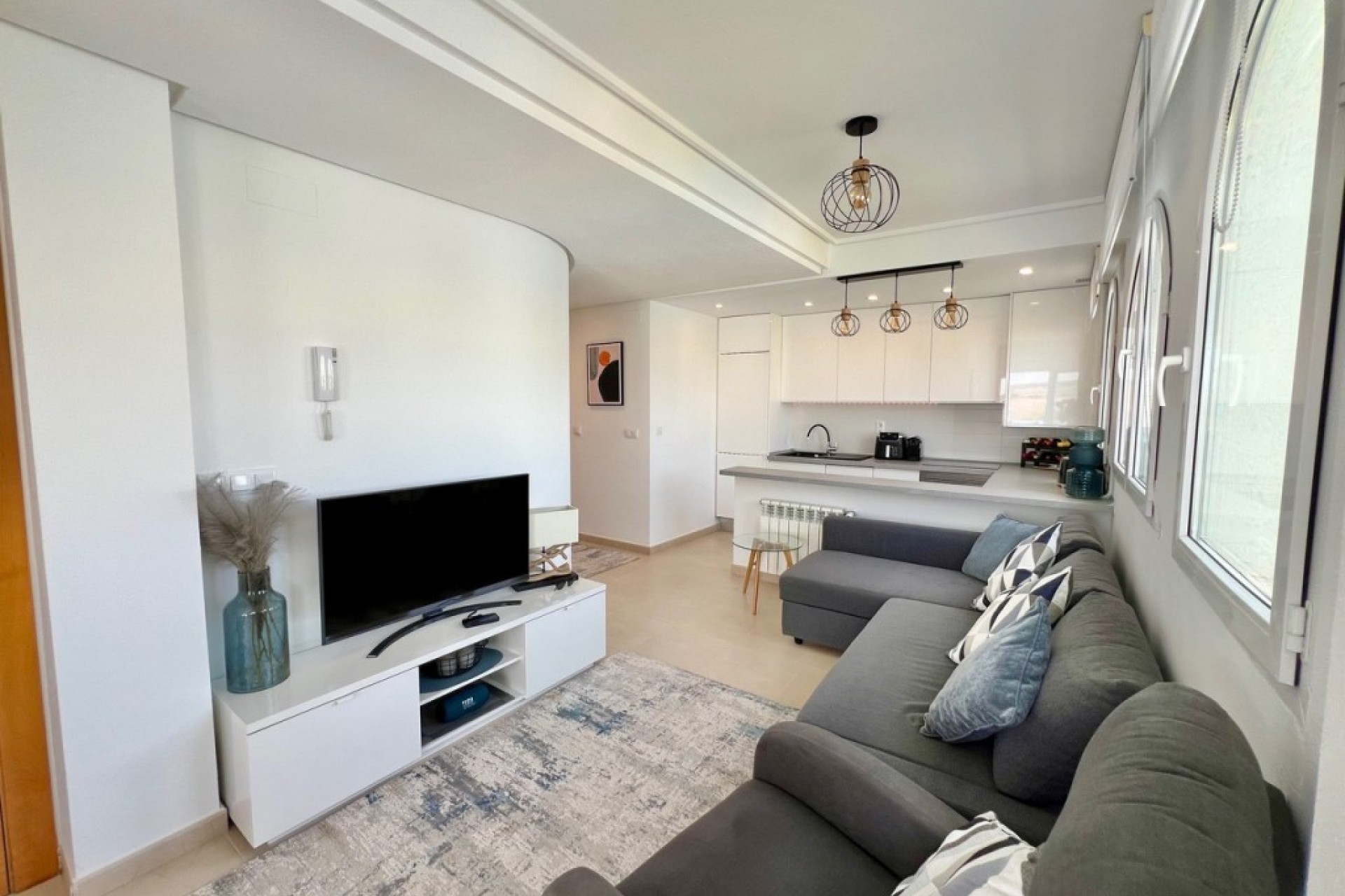 Resale - Penthouse -
Hacienda Riquelme Golf Resort - Inland