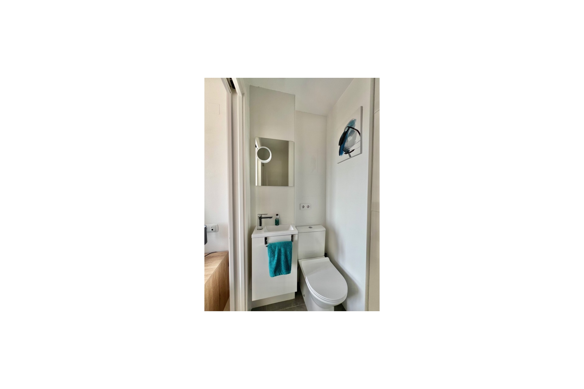 Resale - Penthouse -
Hacienda Riquelme Golf Resort - Inland