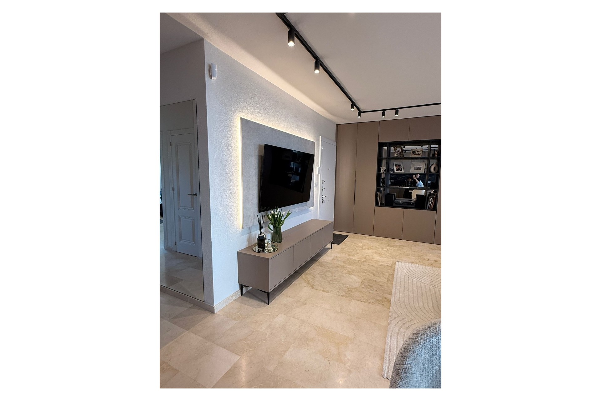 Resale - Penthouse -
Las Ramblas Golf - Inland