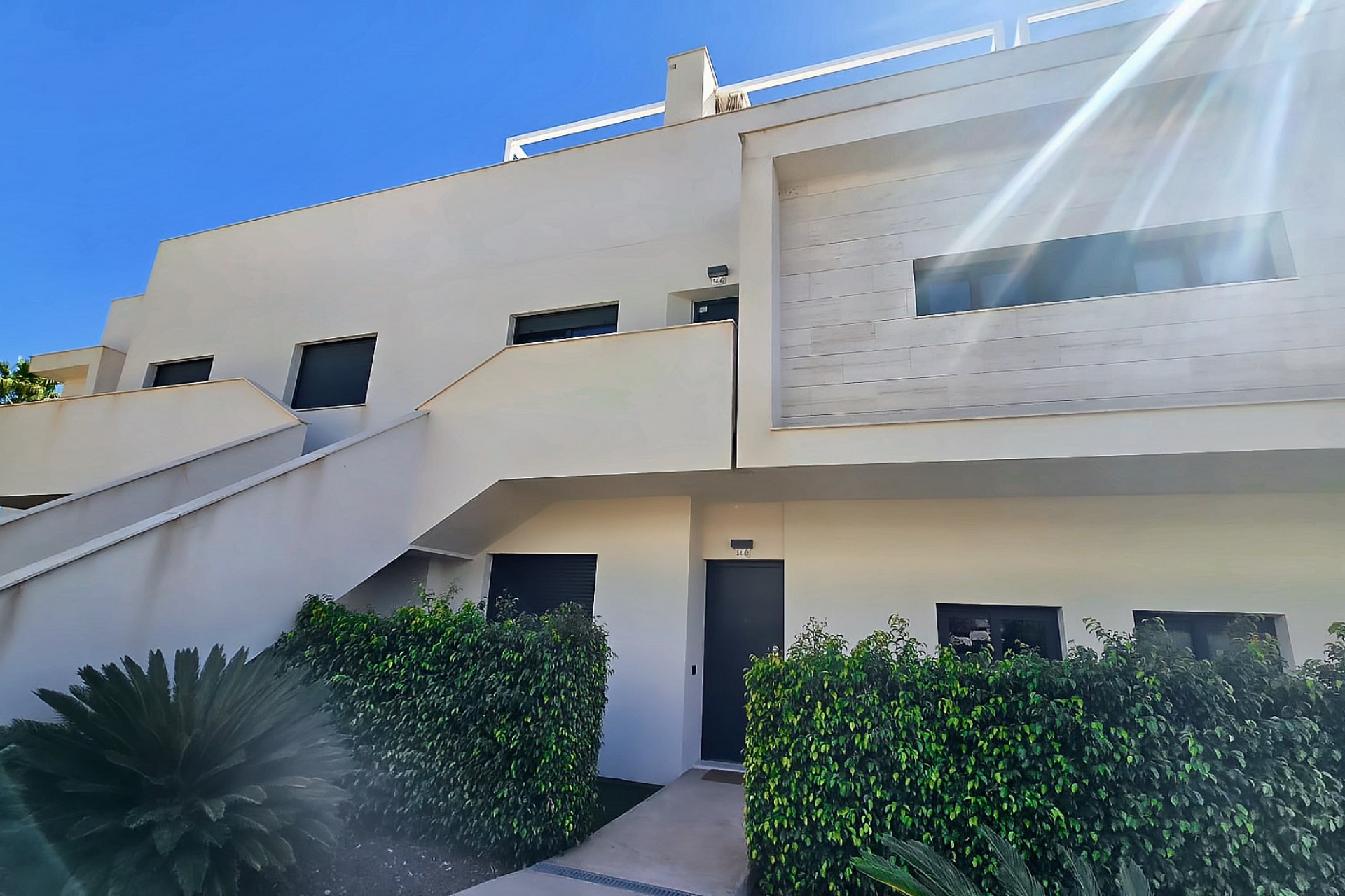 Resale - Penthouse -
Lo Romero Golf - Inland